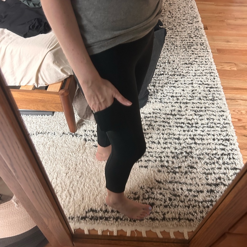 kindred bravely postpartum support nursing leggings with phone pocket